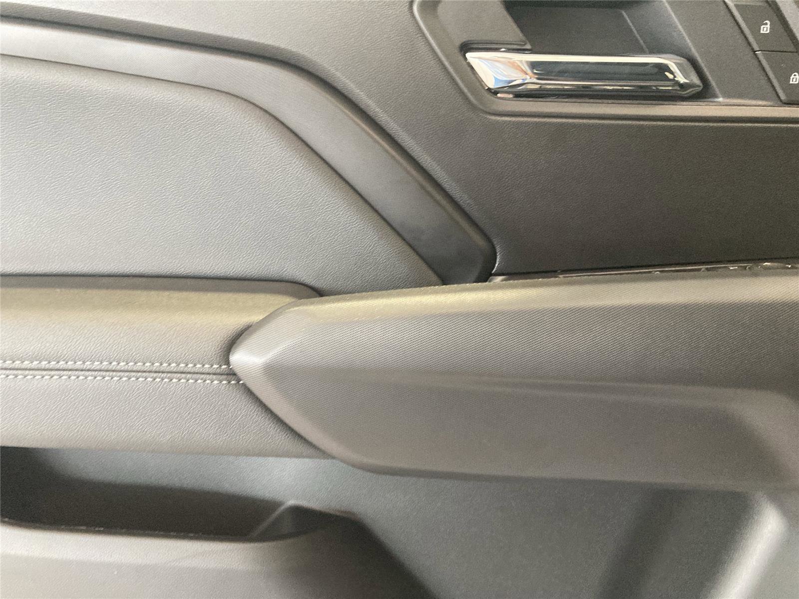 New 2026 GMC Canyon Elevation w/ Convenience Package image 26