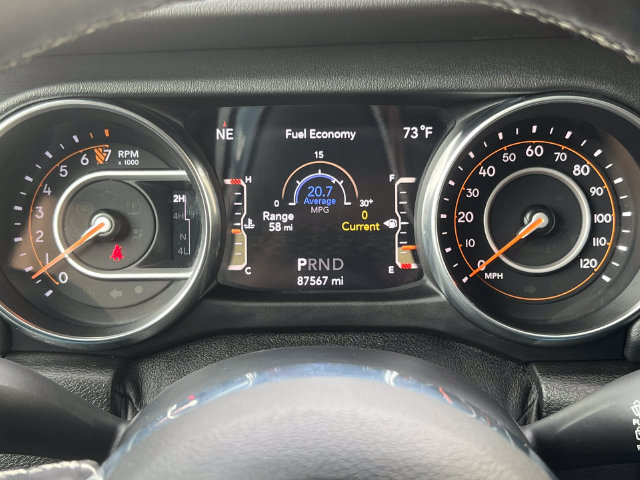 Used 2020 Jeep Wrangler Unlimited Sahara AWD/4WD image 16