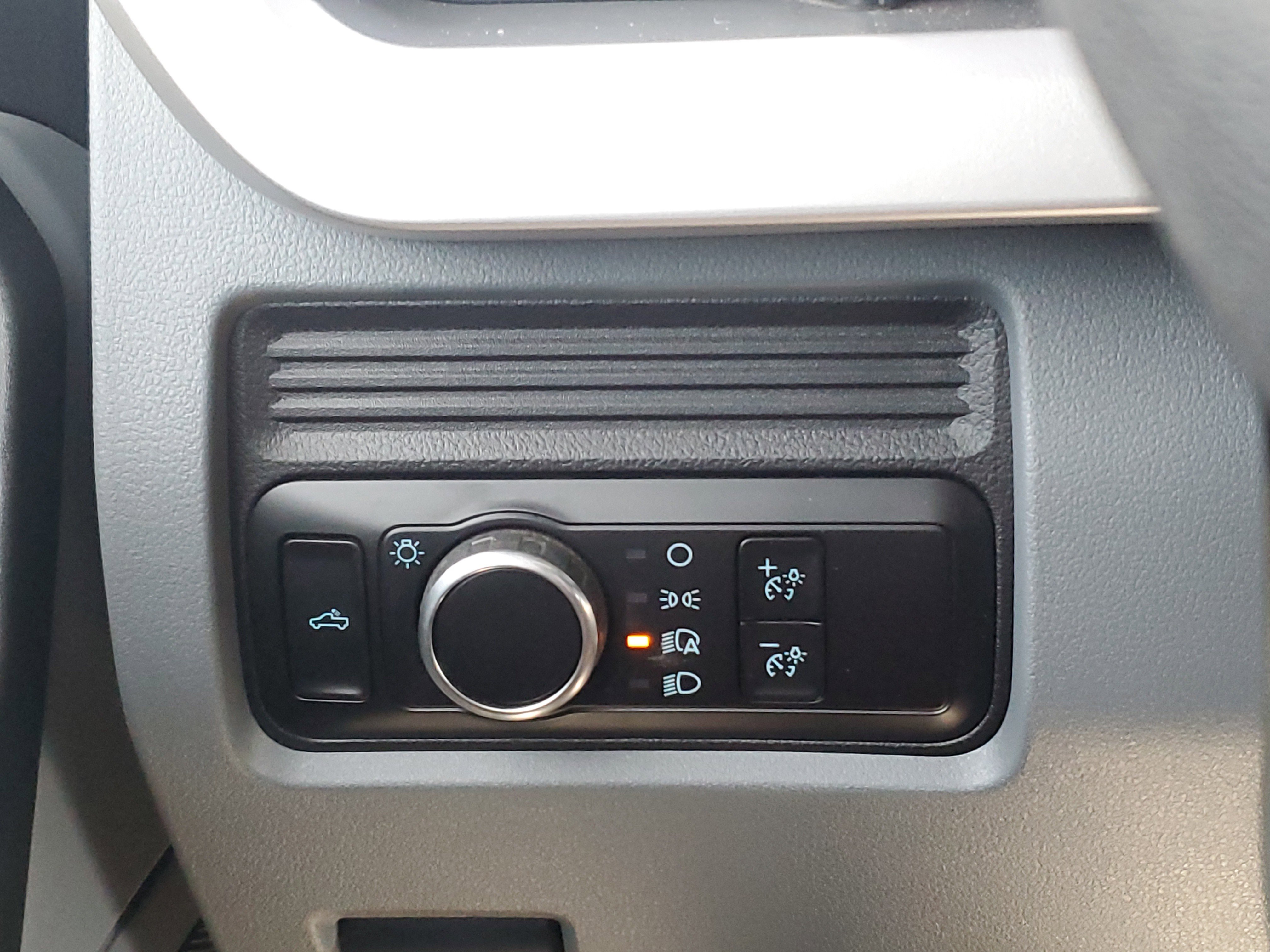 Used 2025 Ford F350 XL w/ FX4 Off-Road Package image 22