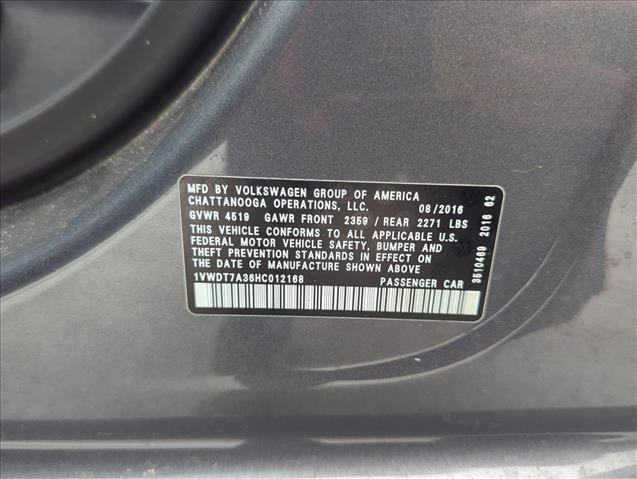 Used 2017 Volkswagen Passat 1.8T R-Line image 25