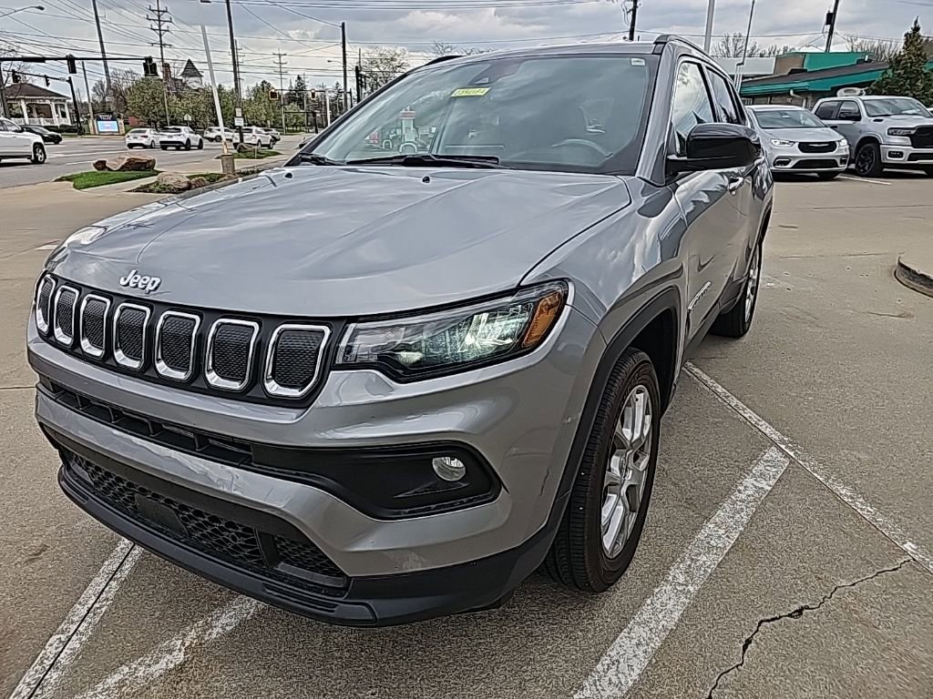 Certified 2022 Jeep Compass Latitude AWD/4WD image 6