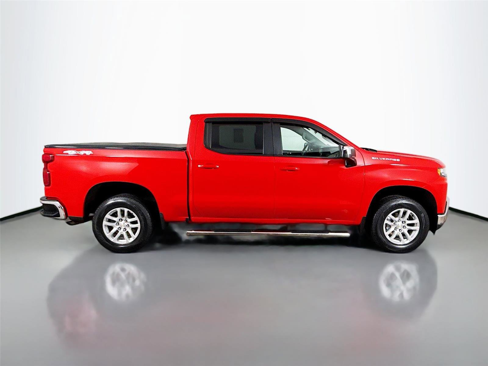 Used 2021 Chevrolet Silverado 1500 LT w/ LPO, Liner Protection Package image 9