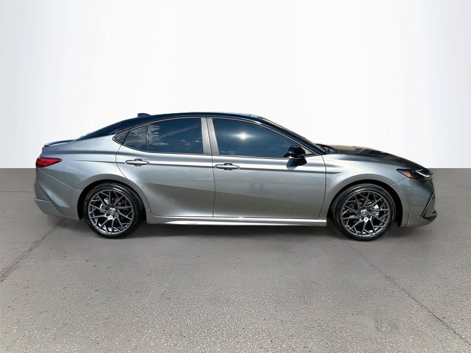 Used 2026 Toyota Camry XSE w/ Premium Plus Package FWD image 3
