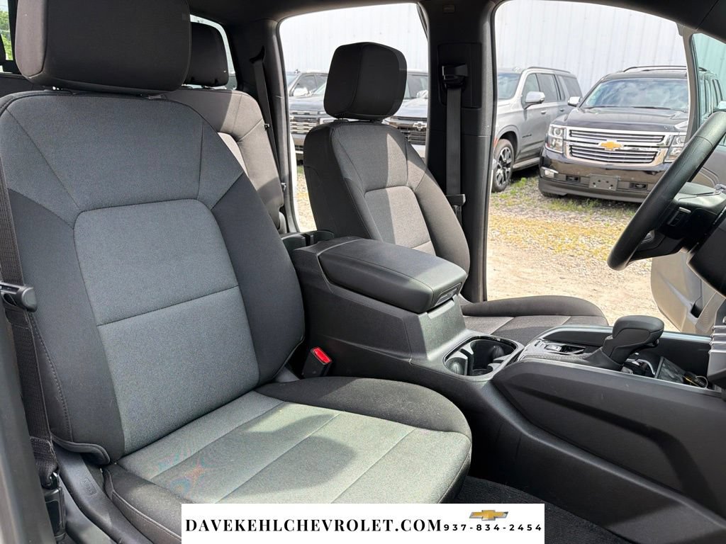Used 2026 Chevrolet Colorado W/T AWD/4WD image 18