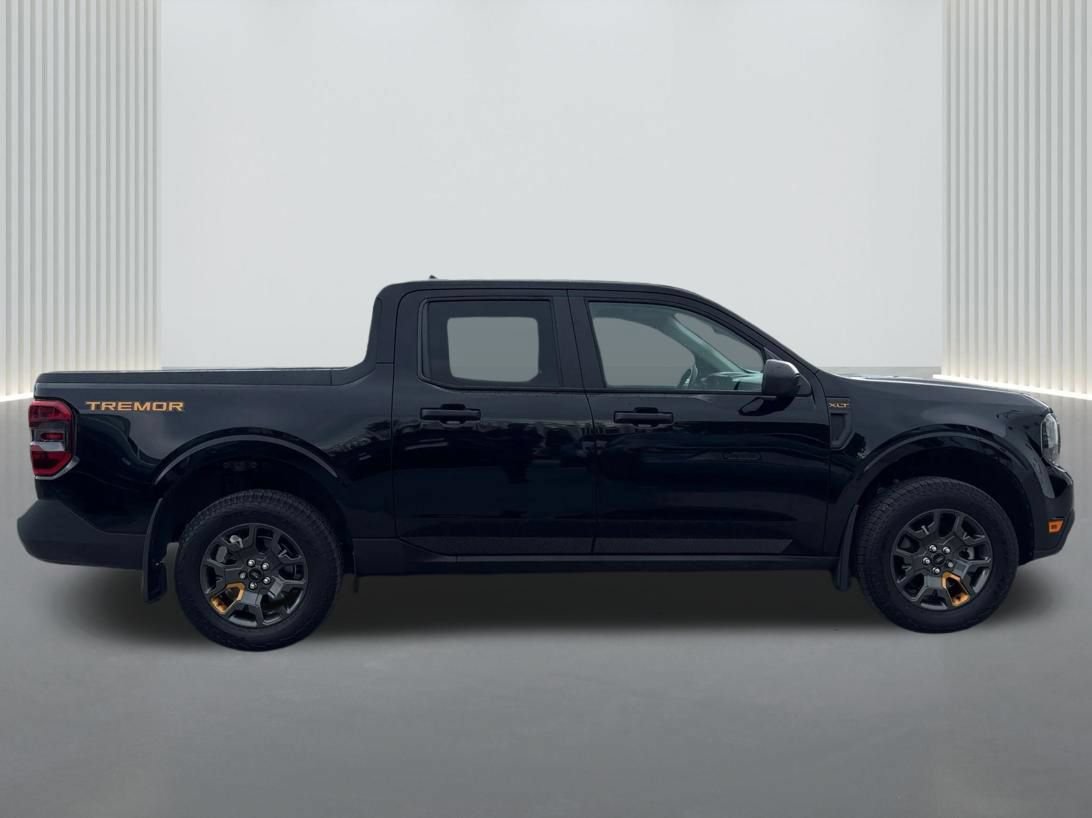 Used 2024 Ford Maverick Tremor w/ Tremor Off-Road Package AWD/4WD image 4