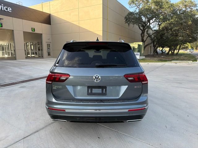 Used 2021 Volkswagen Tiguan SEL Premium R-Line AWD/4WD image 3