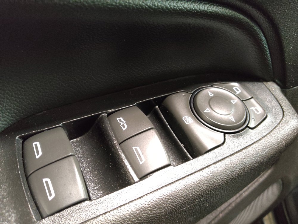 Used 2019 Chevrolet Equinox LT FWD image 27