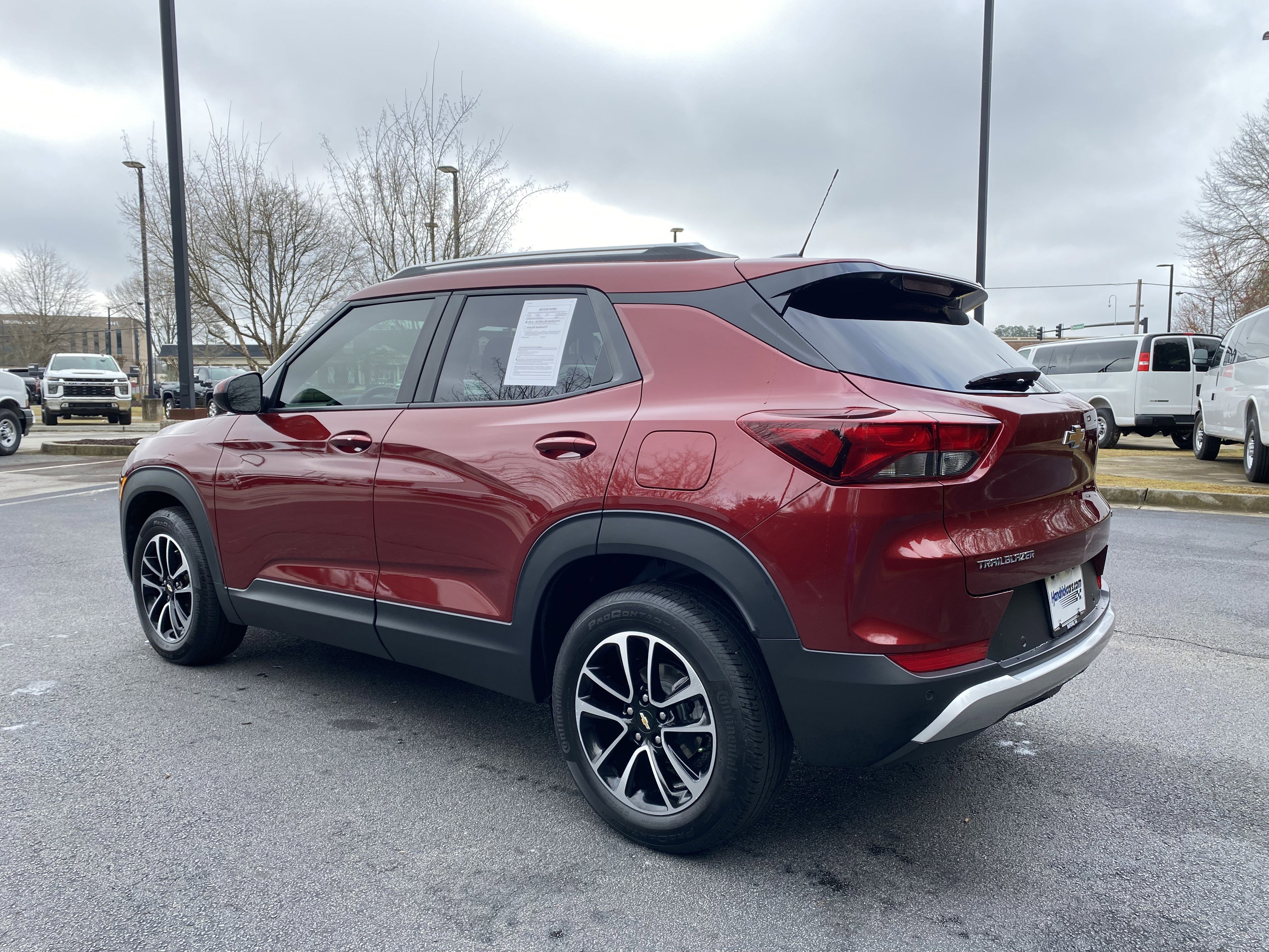 Used 2024 Chevrolet TrailBlazer LT w/ LT Cold Weather Package image 7