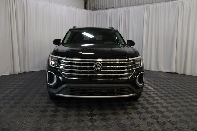 New 2026 Volkswagen Atlas SE image 30