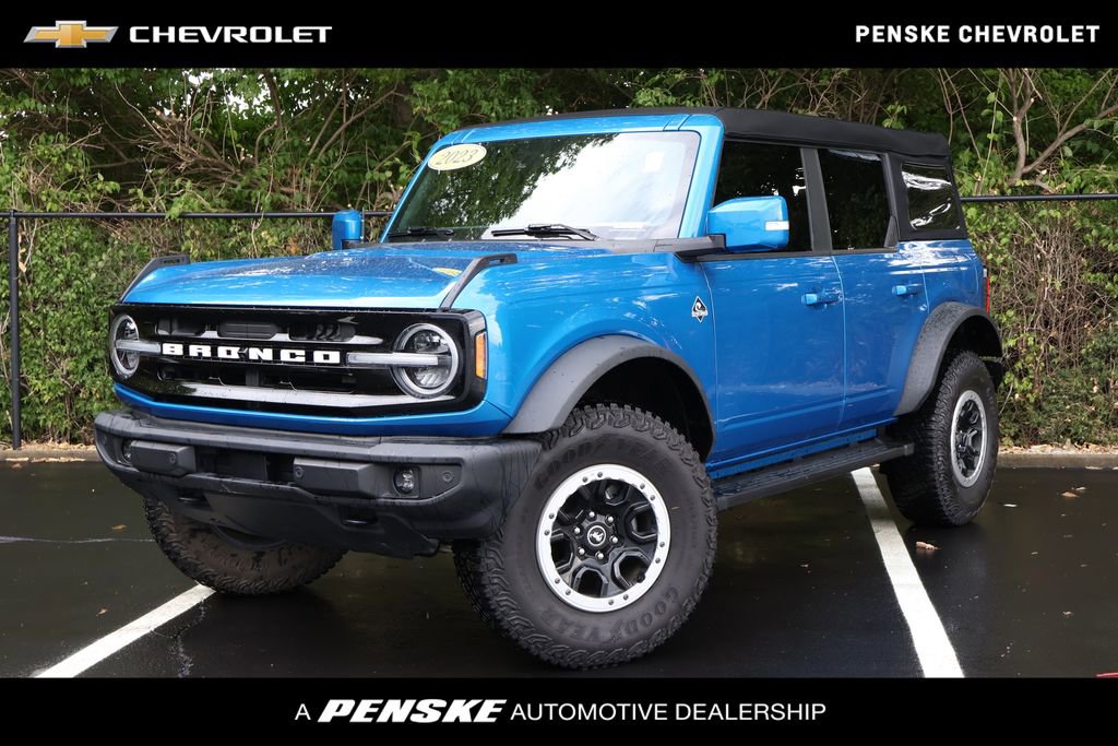 Used 2023 Ford Bronco Outer Banks w/ Sasquatch Package
