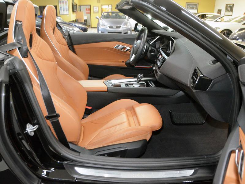 Used 2020 BMW Z4 sDrive30i w/ Convenience Package image 26