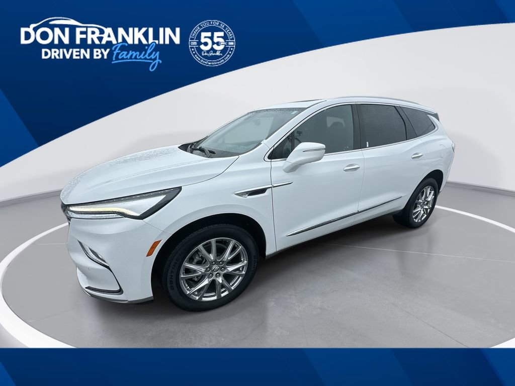 Used 2023 Buick Enclave Essence w/ Experience Buick Package image 1
