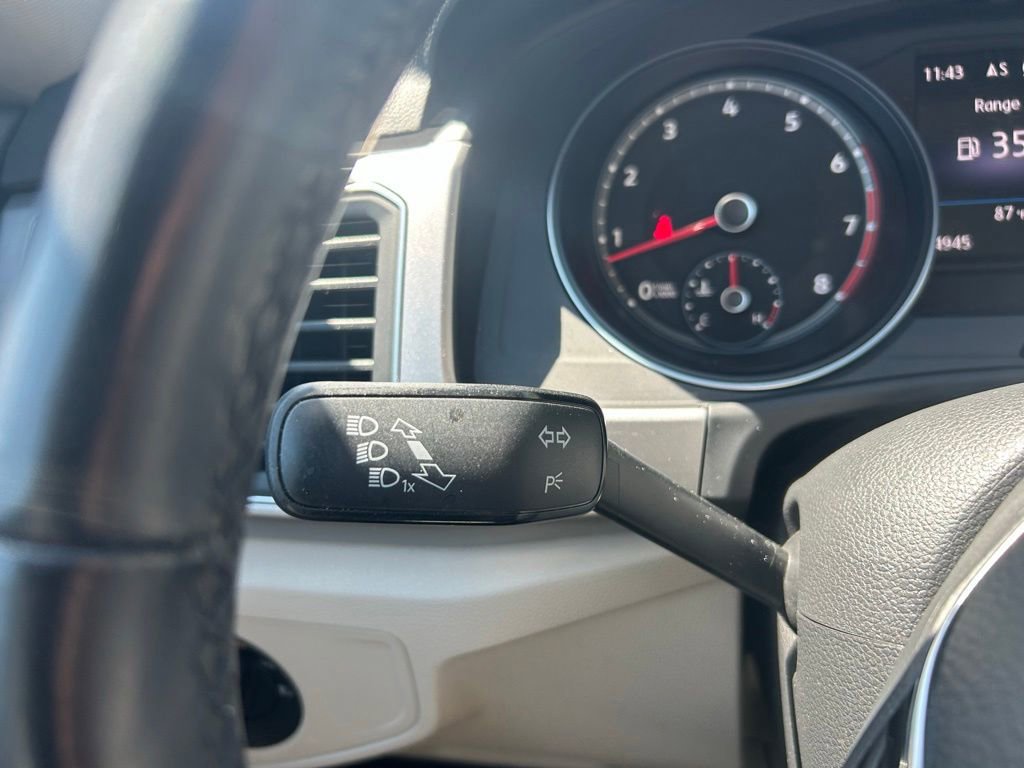 Used 2018 Volkswagen Atlas SE FWD image 23