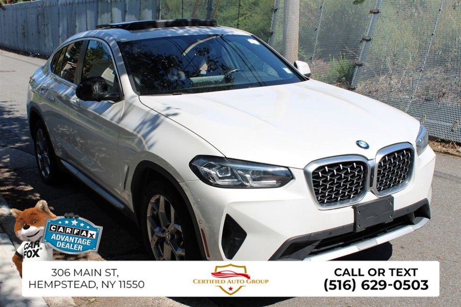 Used 2024 BMW X4 xDrive30i AWD/4WD image 4