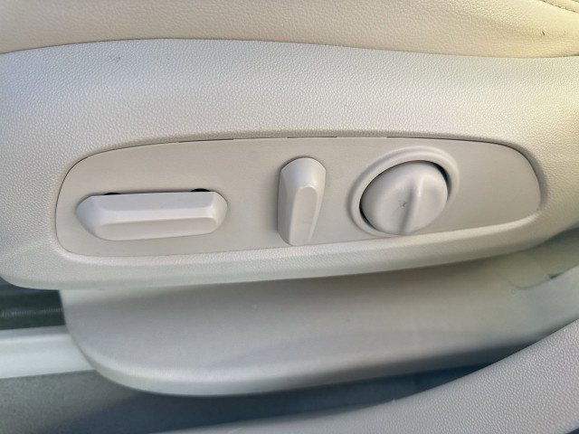 Certified 2021 GMC Acadia Denali w/ Denali Ultimate Package image 14