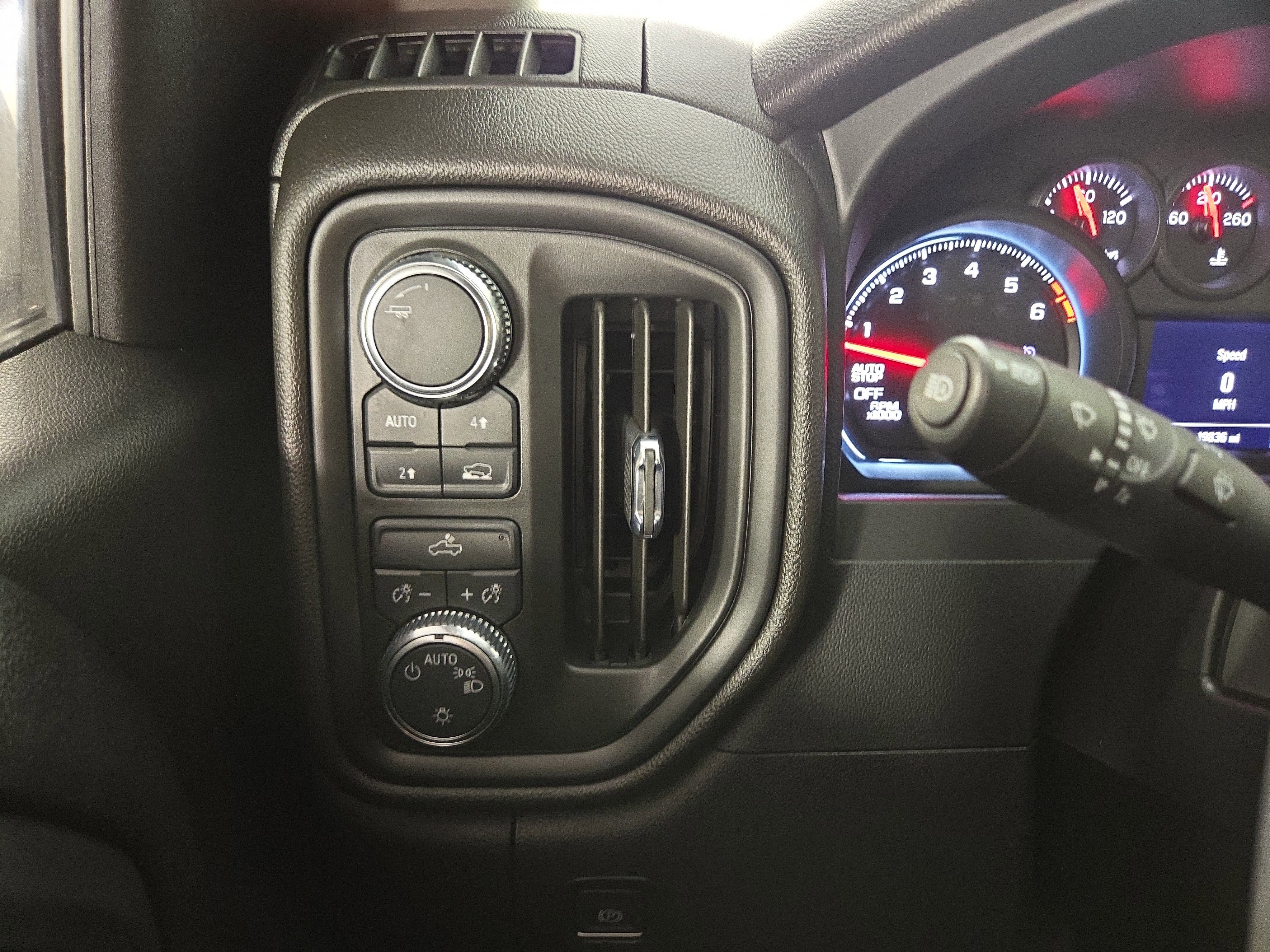Certified 2024 GMC Sierra 1500 Pro w/ Graphite Edition AWD/4WD image 27