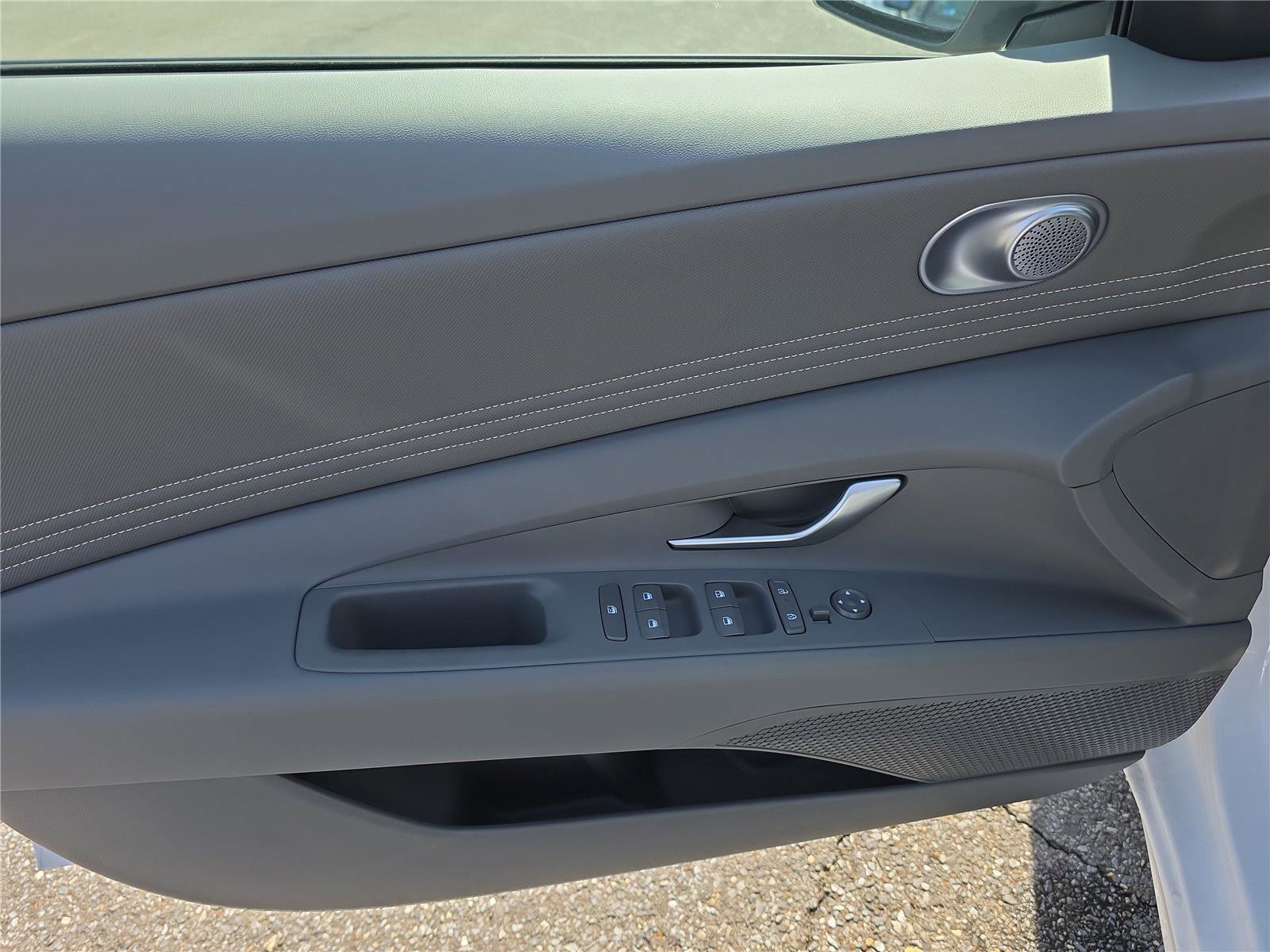 New 2026 Hyundai Elantra Sport image 12