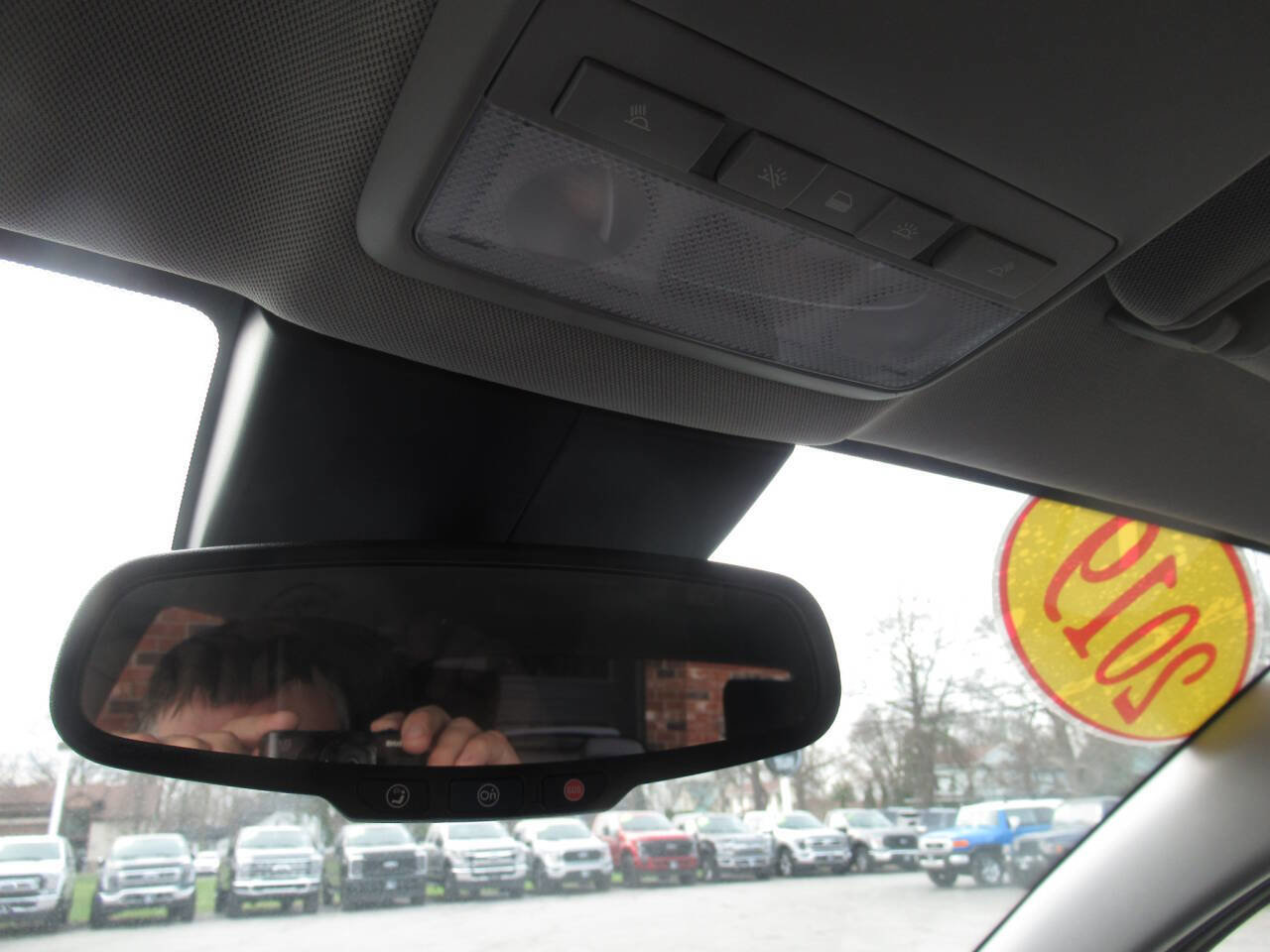 Used 2019 Chevrolet Trax LT w/ LT Convenience Package image 24