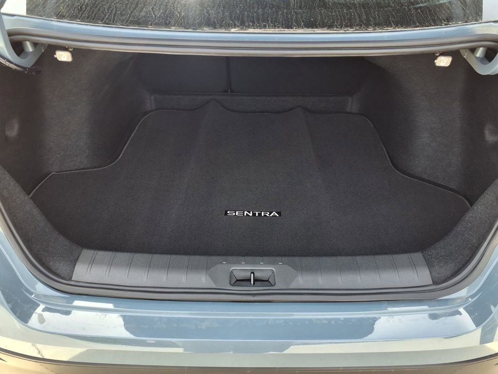 New 2026 Nissan Sentra SV w/ SV Convenience Package FWD image 10