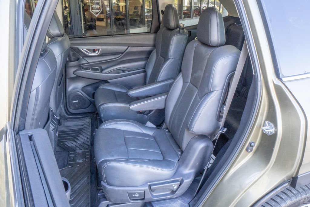Used 2023 Subaru Ascent Limited w/ Technology Package AWD/4WD image 17