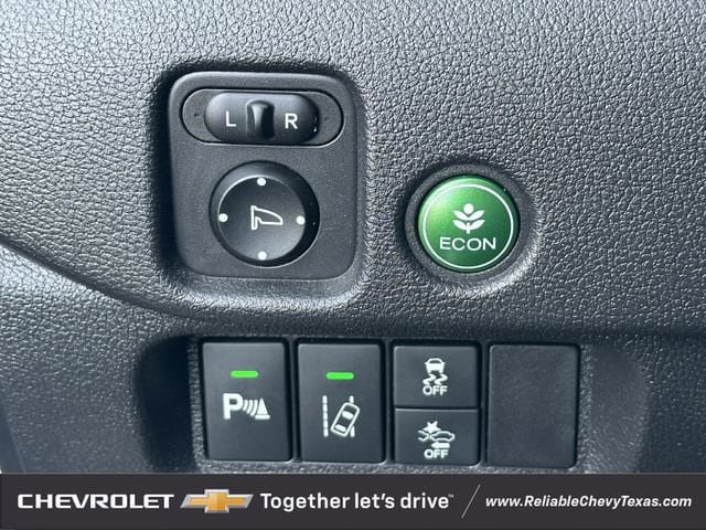 Used 2018 Honda Pilot Touring image 24