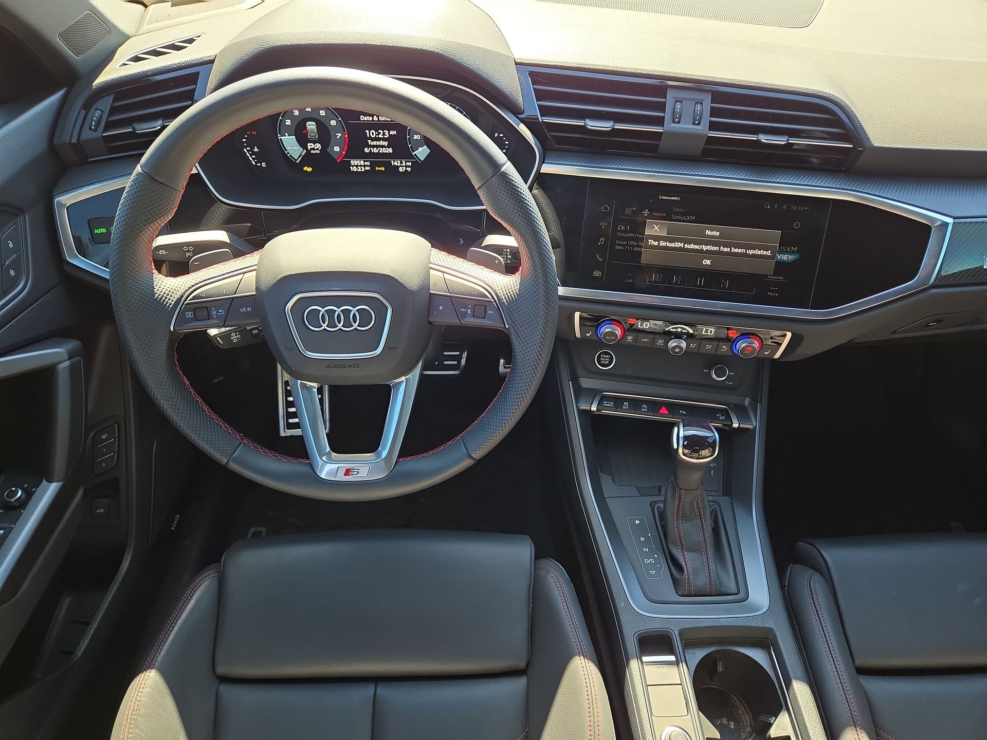 Certified 2025 Audi Q3 2.0T Premium Plus w/ Premium Plus Package AWD/4WD image 14