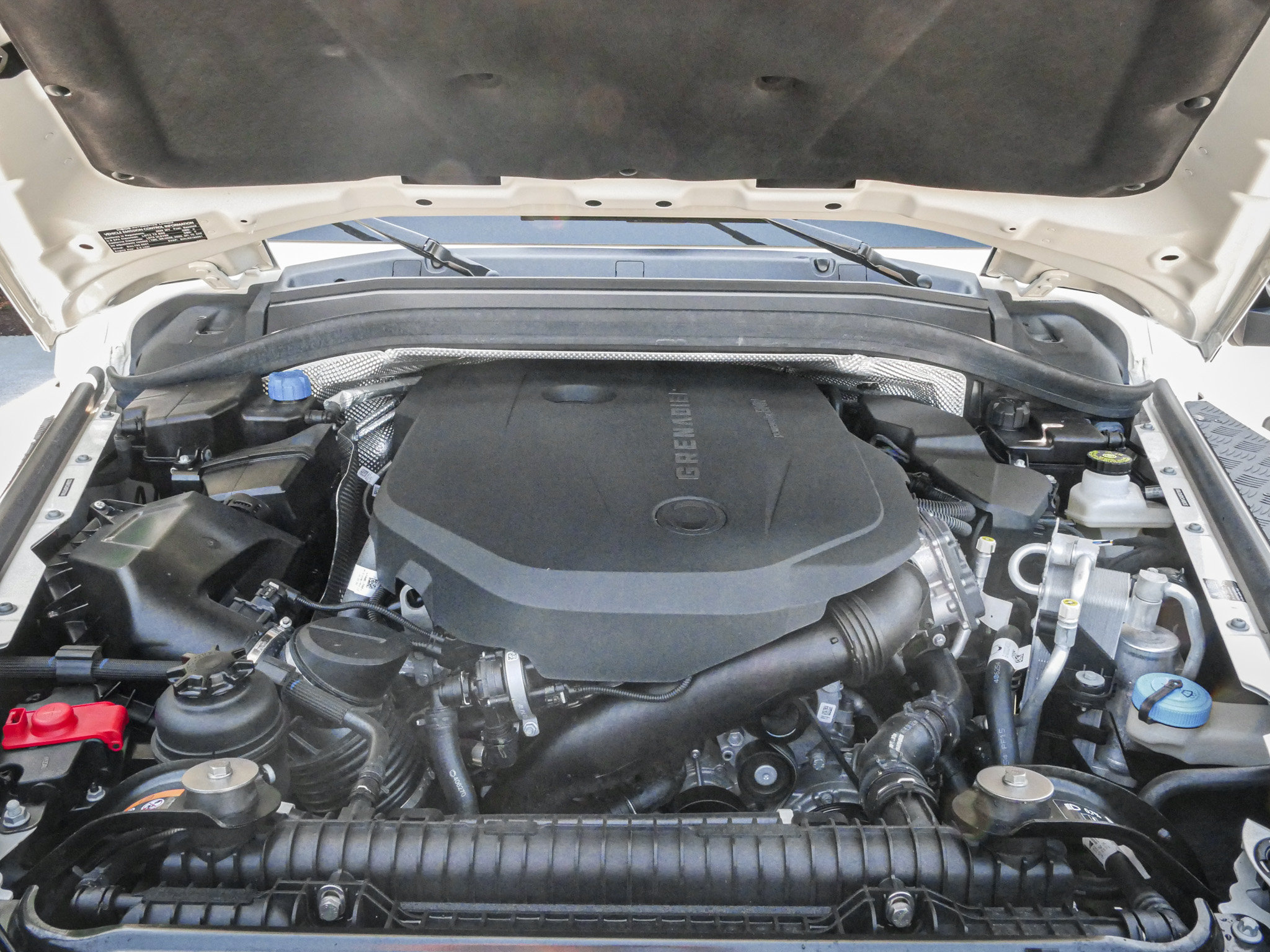 Used 2025 INEOS Grenadier Station Wagon AWD/4WD image 32