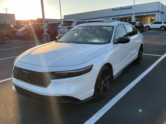 Used 2025 Honda Accord Sport image 11