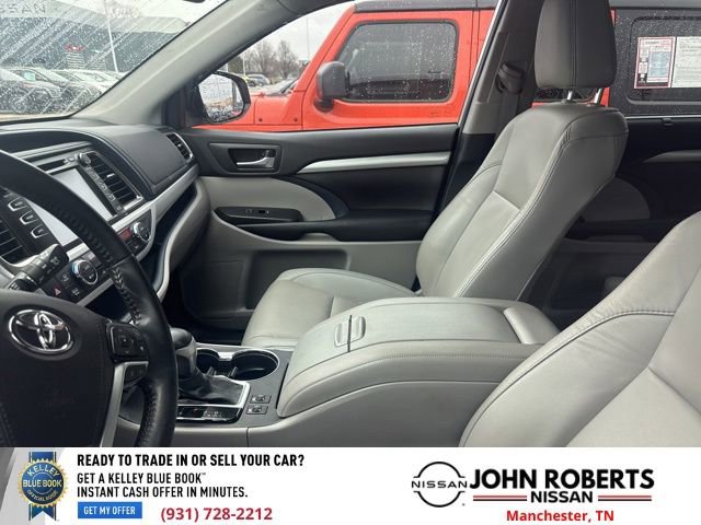 Used 2019 Toyota Highlander XLE image 8
