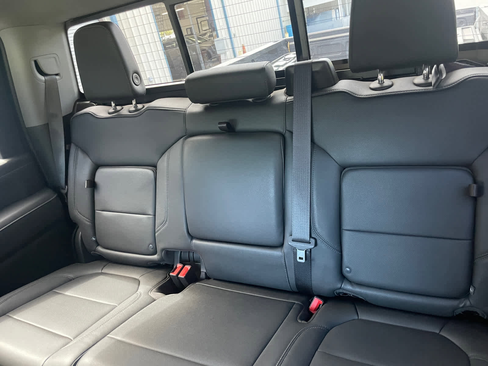 Used 2022 Chevrolet Silverado 1500 LTZ w/ LTZ Premium Package image 39