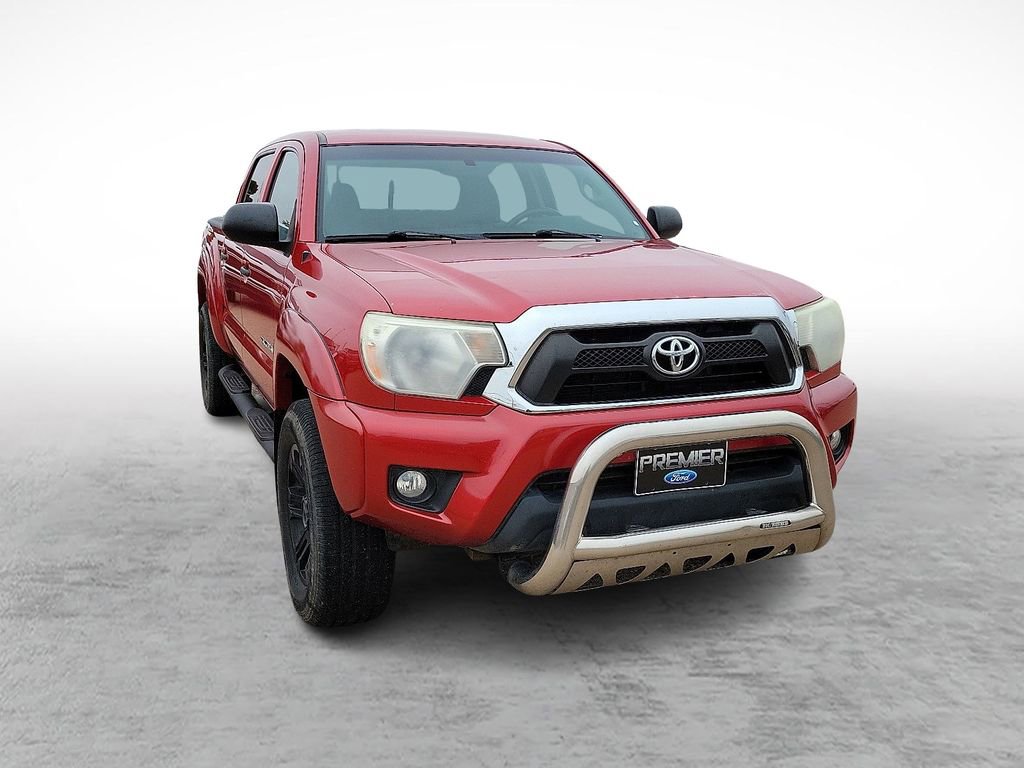 Used 2015 Toyota Tacoma PreRunner w/ SR5 Package RWD image 2