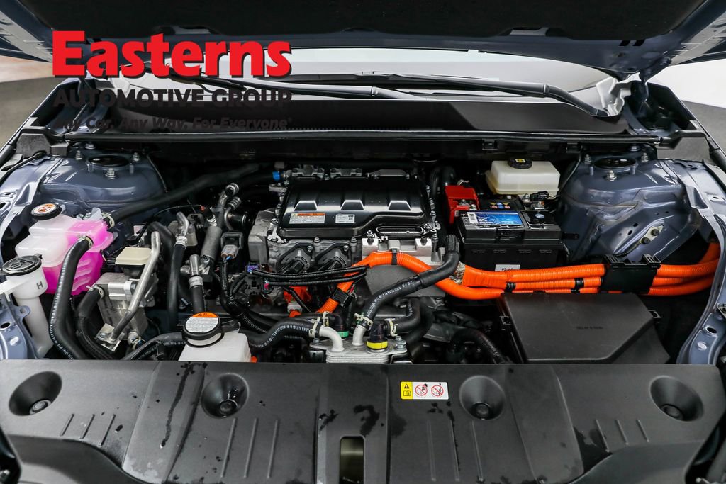 Used 2024 Subaru Solterra Touring image 7