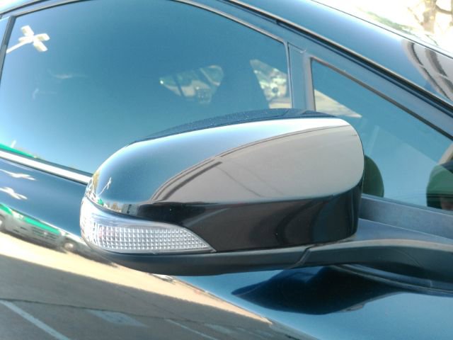 Used 2019 Toyota C-HR Limited image 23