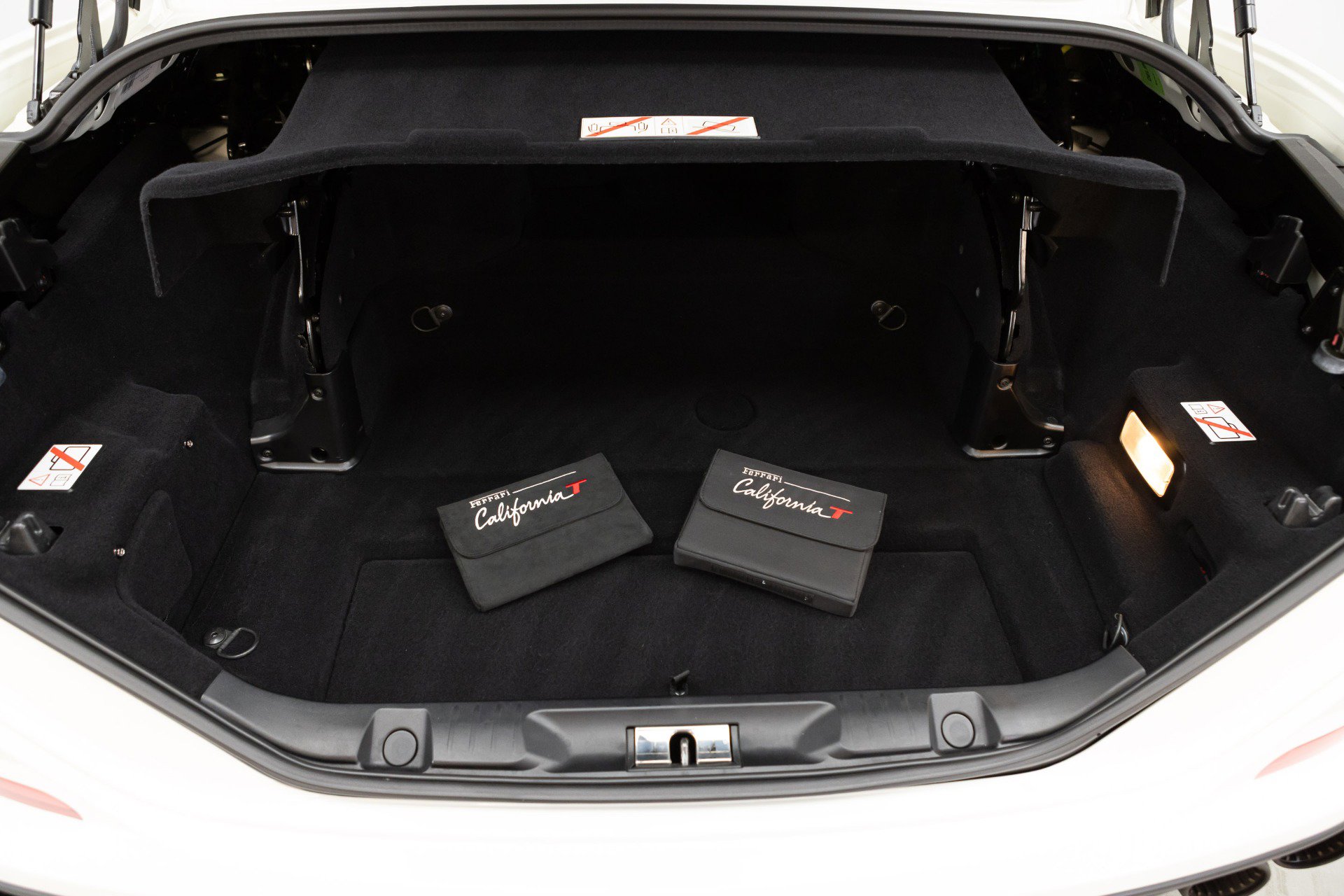 Certified 2016 Ferrari California T image 99