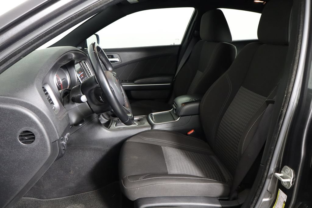 Used 2023 Dodge Charger SXT RWD image 14