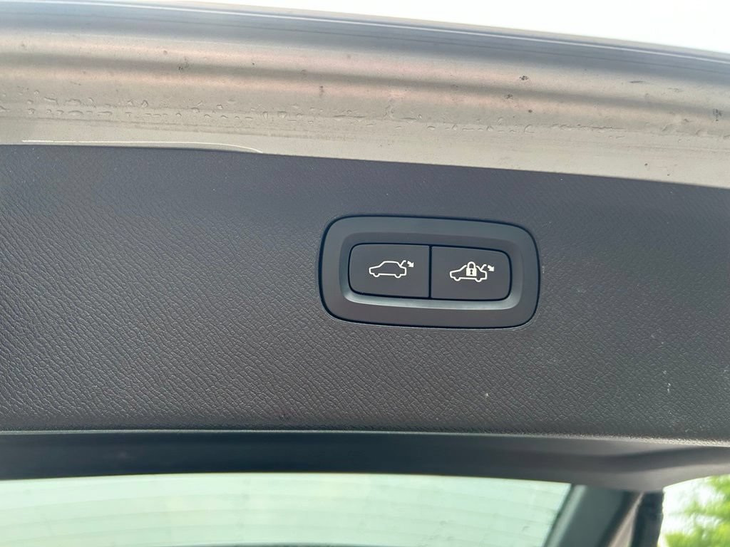 Used 2018 Volvo XC90 T6 Inscription w/ Convenience Package AWD/4WD image 19