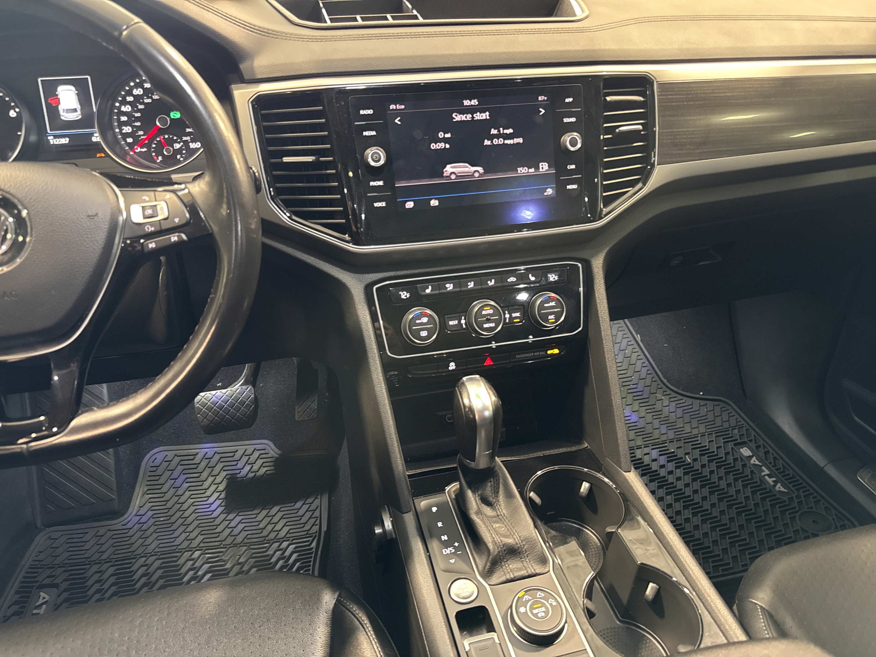 Used 2018 Volkswagen Atlas SEL AWD/4WD image 33