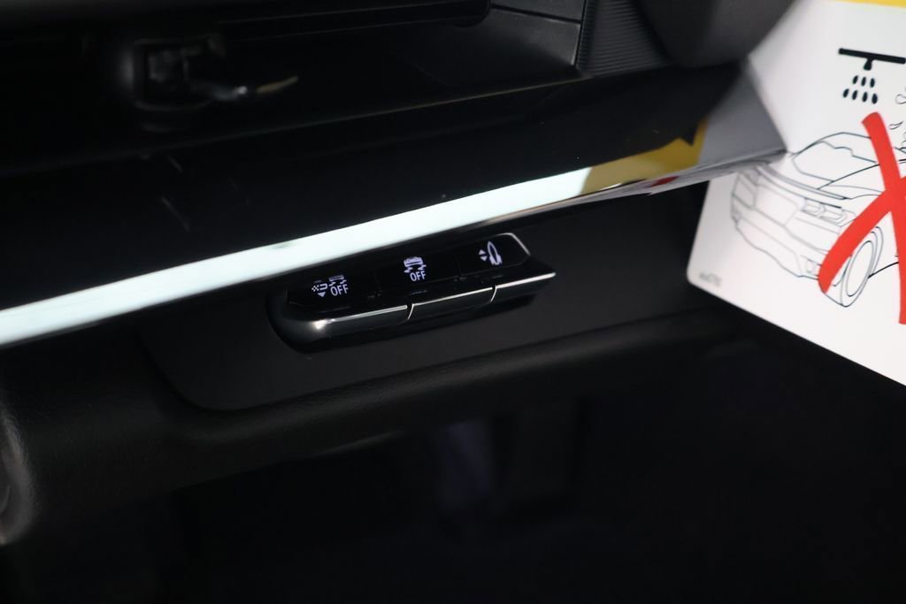 New 2026 Chevrolet Corvette Stingray Preferred Cpe w/ Stealth Interior Trim Package RWD image 24