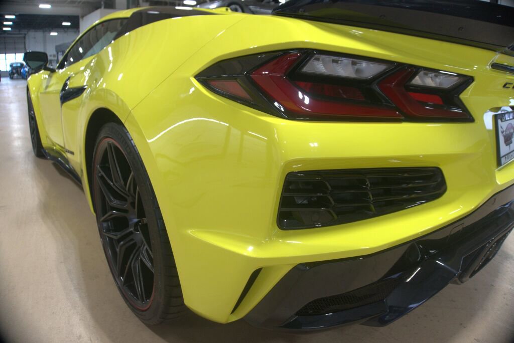 Used 2024 Chevrolet Corvette Z06 image 21