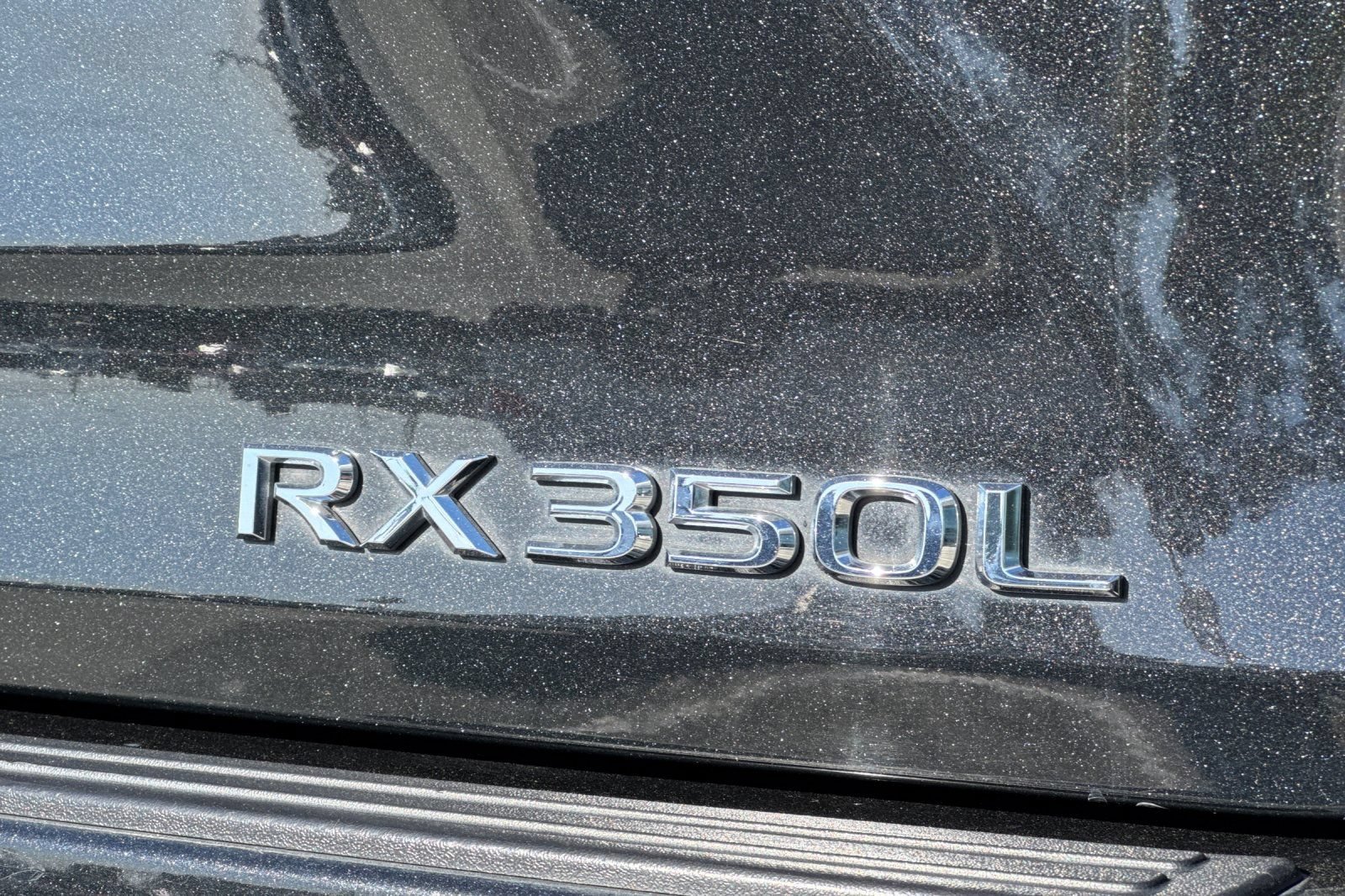 Used 2020 Lexus RX 350L FWD w/ Premium Package image 31