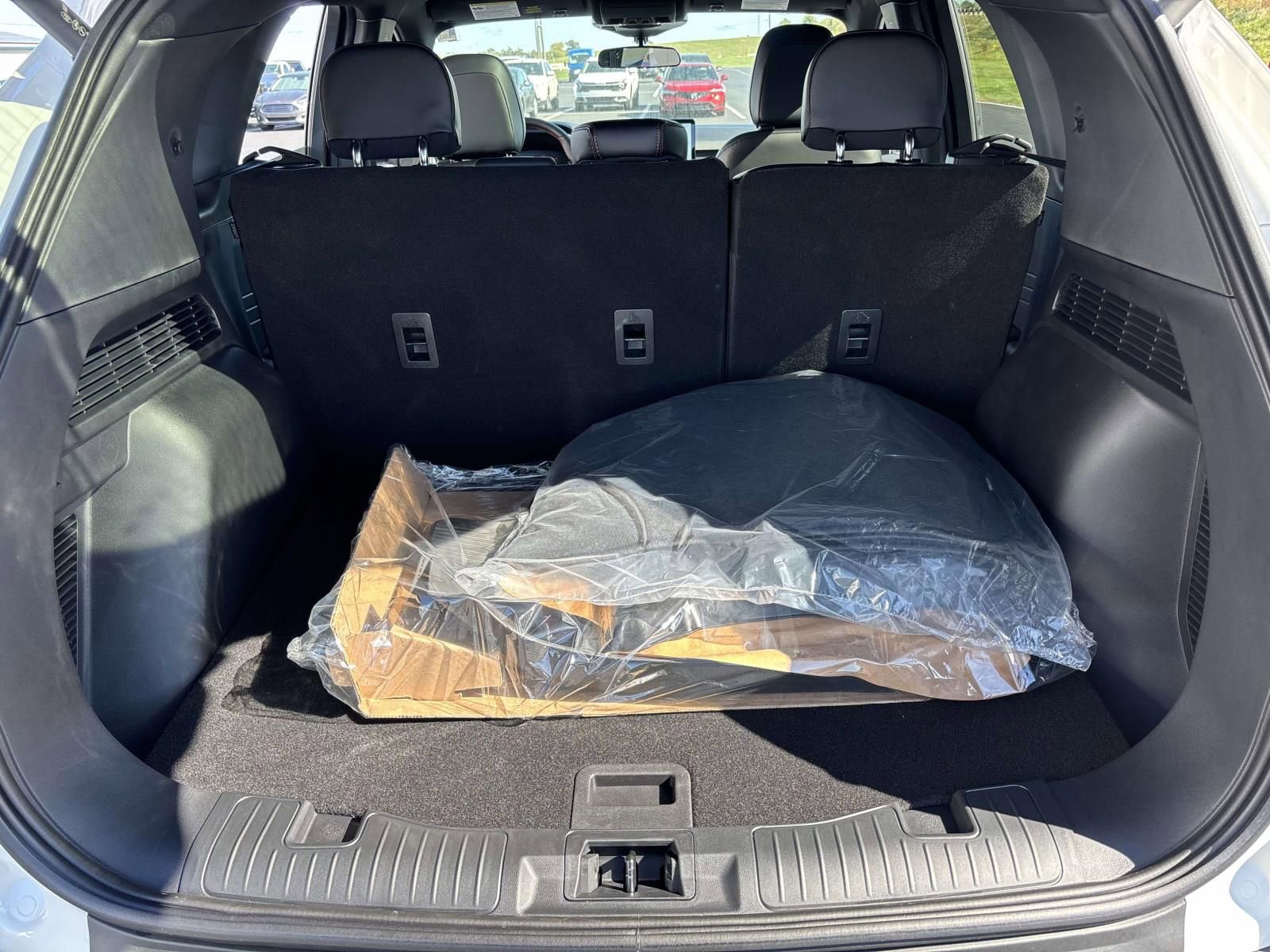 New 2026 Ford Escape ST-Line w/ Tech Pack #1 image 9