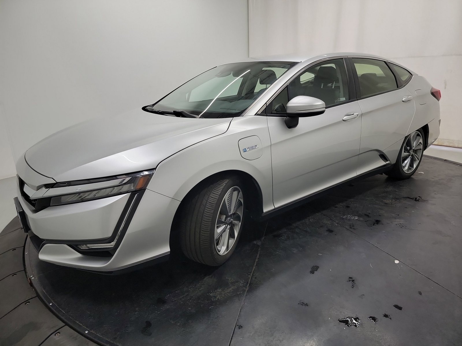 Used 2021 Honda Clarity Touring image 3
