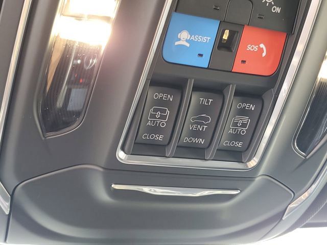 New 2025 Jeep Grand Cherokee L Limited image 13