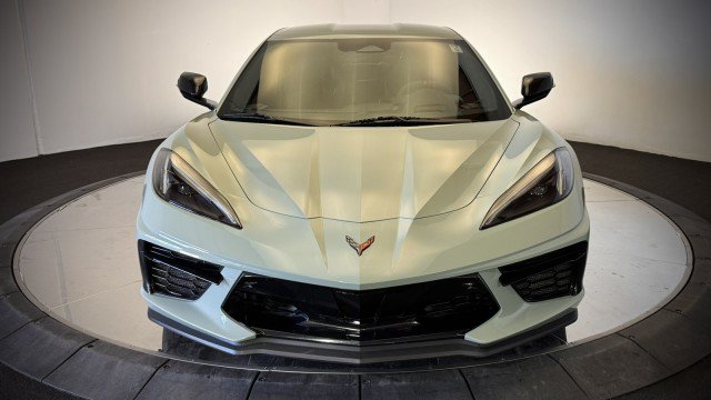 Used 2024 Chevrolet Corvette Stingray Premium Cpe w/ Z51 Performance Package RWD image 21