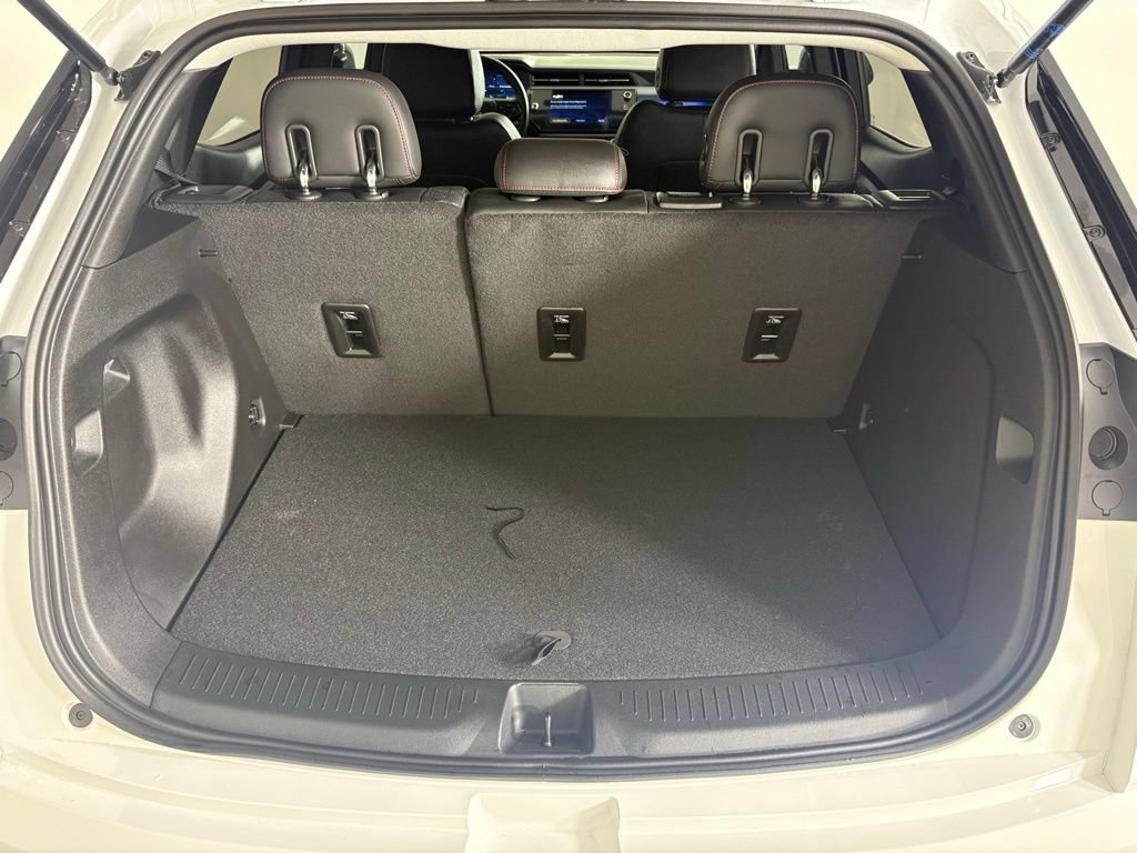 New 2027 Chevrolet Bolt RS FWD image 21