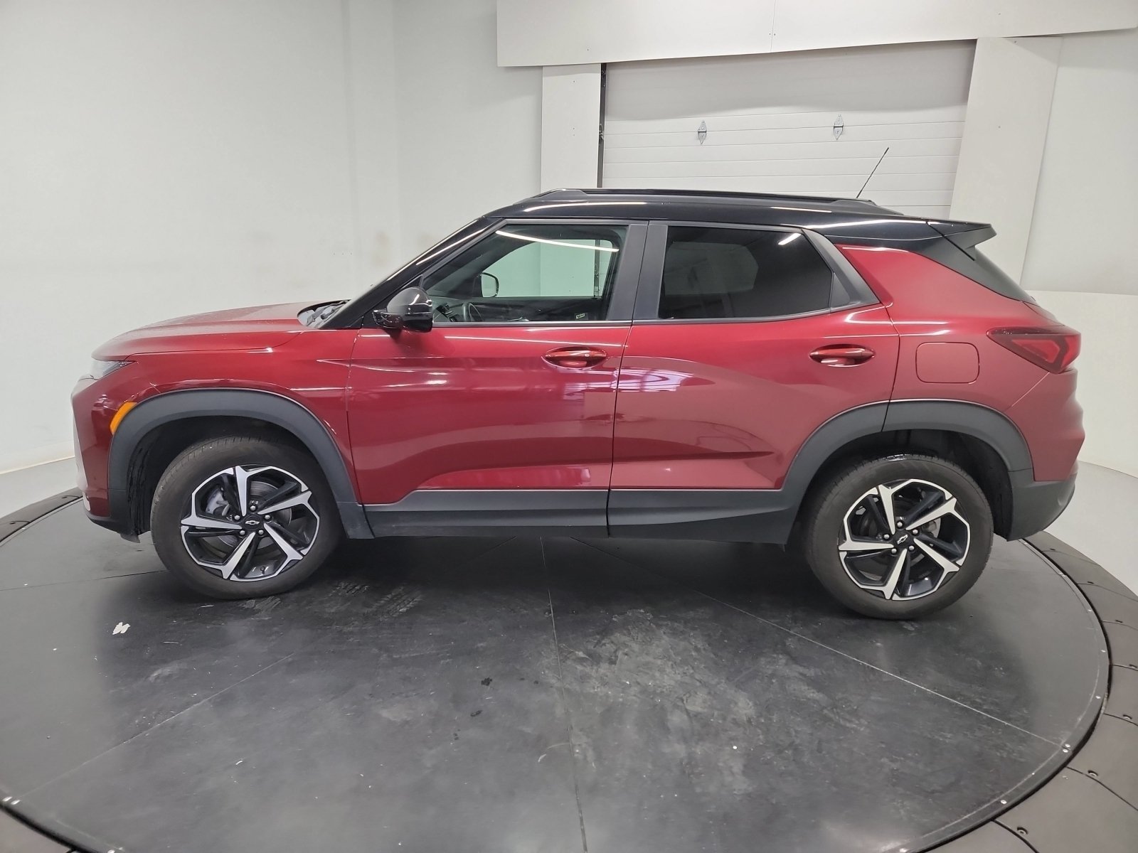 Used 2023 Chevrolet TrailBlazer RS AWD/4WD image 4