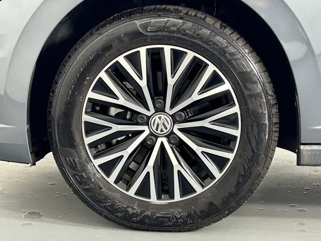 Used 2021 Volkswagen Jetta SE w/ SE Cold Weather Package FWD image 33