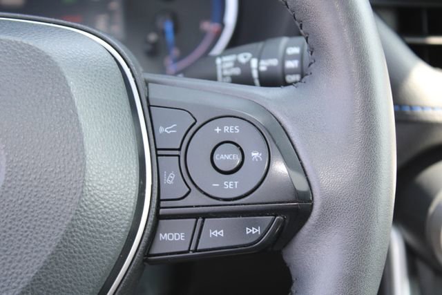 Used 2024 Toyota RAV4 XSE w/ Weather Package AWD/4WD image 17