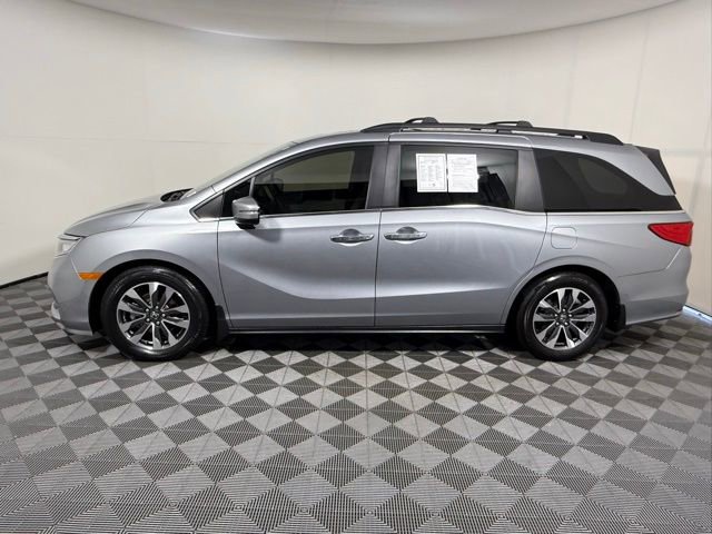 Used 2023 Honda Odyssey EX-L image 3