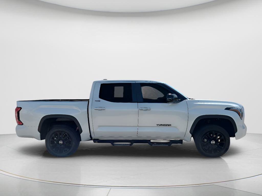 Used 2024 Toyota Tundra Limited AWD/4WD image 4